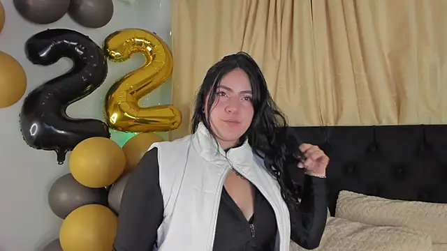 jenifer  power10 online show from 10-04-25, 10:41