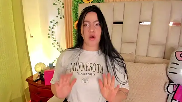 jenifer  power10 online show from 10-08-25, 08:06