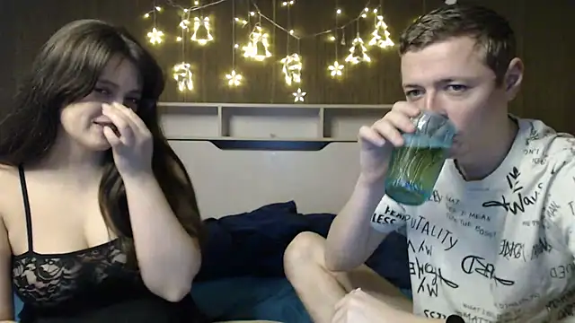 Snapshot of Karry-SEX chatting on 03-09-25, 09:13 Karry-SEX online show from 03-09-25, 09:13