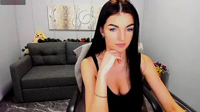 Snapshot of Angelina_Clarks chatting on 01-05-25, 09:48 Angelina Clarks online show from 01-05-25, 09:48