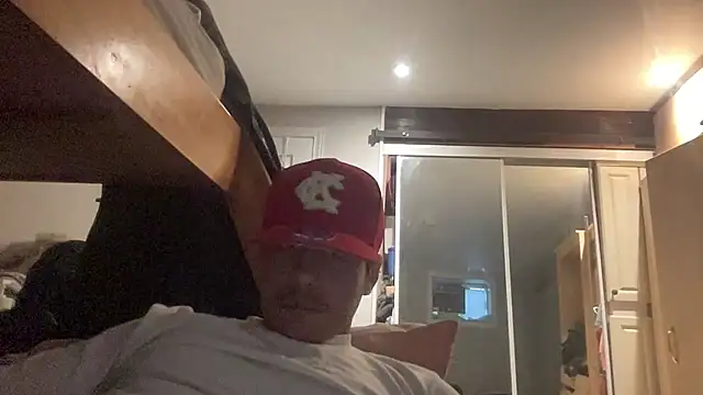 johnycash21 online show from 04-16-26, 10:45