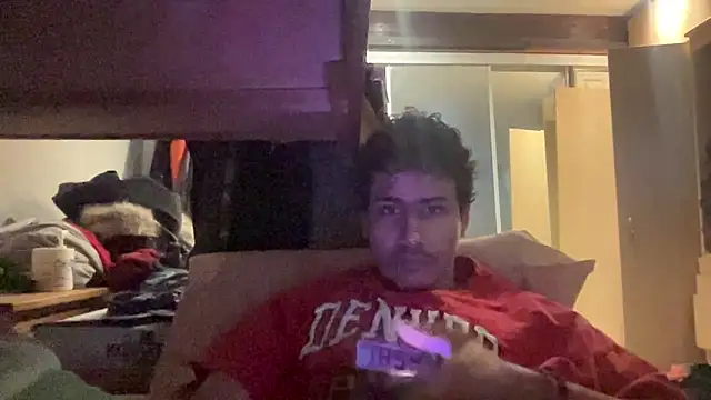 johnycash21 online show from 04-27-26, 07:01