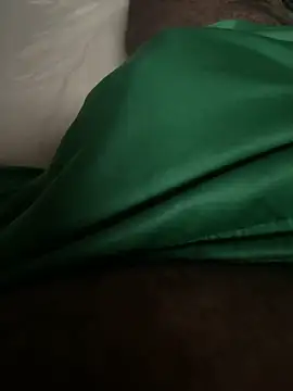 rodrigo21Cm  online show from 12-06-24, 08:07