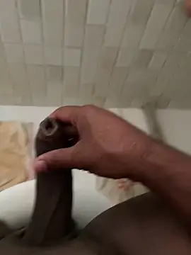 rodrigo21Cm  online show from 02-16-25, 11:27