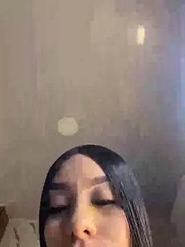 Tiffanny online show from 06-05-26, 04:24
