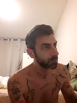 Snapshot of Italian69am chatting on 03-13-26, 05:41 Italian69am online show from 03-13-26, 05:41