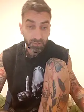 Snapshot of Italian69am chatting on 03-24-26, 08:30 Italian69am online show from 03-24-26, 08:30