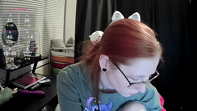 LilyFoxxx online show from 02-24-25, 03:55