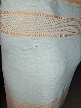 Snapshot of Aaliyalove1 chatting on 03-20-25, 02:21 Aaliyalove1 online show from 03-20-25, 02:21