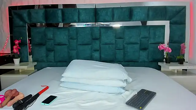 Snapshot of valtira_nova chatting on 09-10-25, 07:14 valtira nova online show from 09-10-25, 07:14