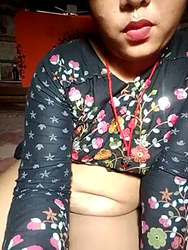 Snapshot of Super-Couple chatting on 02-24-25, 05:11 Super-Couple online show from 02-24-25, 05:11