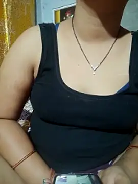Snapshot of Super-Couple chatting on 05-01-26, 02:43 Super-Couple online show from 05-01-26, 02:43