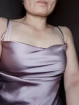 Snapshot of Show-body chatting on 03-20-25, 06:52 Show-body online show from 03-20-25, 06:52