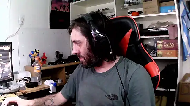 johnwood88 online show from 12-05-25, 04:21