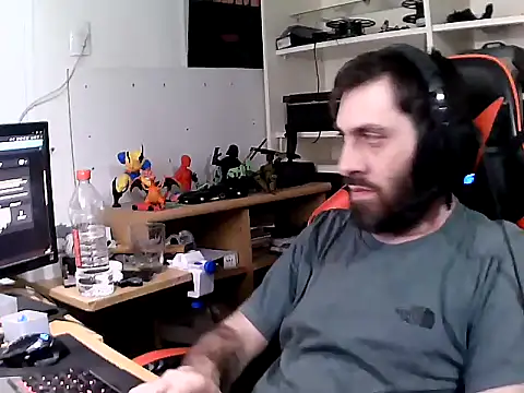 johnwood88 online show from 12-16-25, 05:12