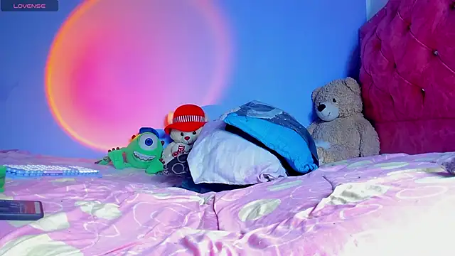 Snapshot of BIG_cockpether chatting on 09-23-25, 12:52 BIG cockpether online show from 09-23-25, 12:52