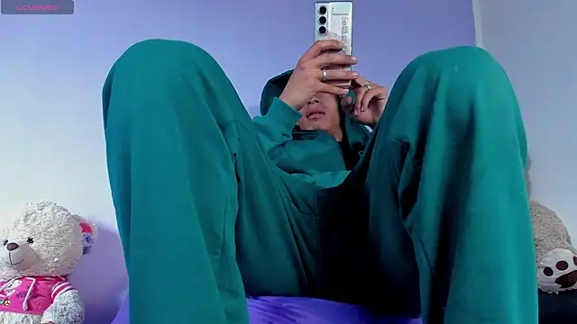 Snapshot of BIG_cockpether chatting on 10-10-25, 09:03 BIG cockpether online show from 10-10-25, 09:03