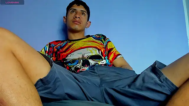 Snapshot of BIG_cockpether chatting on 10-28-25, 10:30 BIG cockpether online show from 10-28-25, 10:30