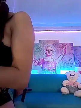 Snapshot of Sofi_hot_4m chatting on 03-12-25, 04:02 Sofi hot 4m online show from 03-12-25, 04:02