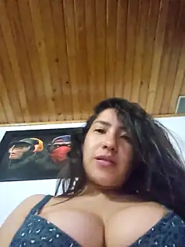Snapshot of Sofi_hot_4m chatting on 09-24-25, 02:15 Sofi hot 4m online show from 09-24-25, 02:15