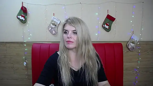 Snapshot of Julya_Barbi chatting on 01-04-25, 12:05 Julya Barbi online show from 01-04-25, 12:05
