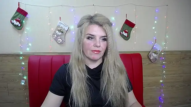 Snapshot of Julya_Barbi chatting on 01-12-25, 06:27 Julya Barbi online show from 01-12-25, 06:27