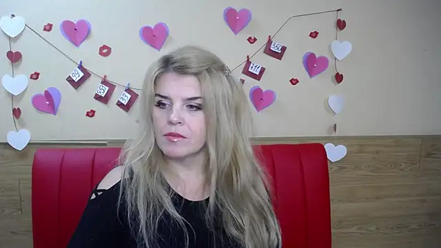 Snapshot of Julya_Barbi chatting on 01-20-25, 12:07 Julya Barbi online show from 01-20-25, 12:07