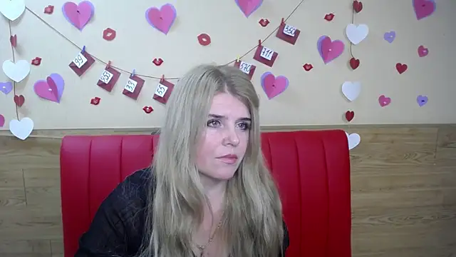 Snapshot of Julya_Barbi chatting on 01-24-25, 12:10 Julya Barbi online show from 01-24-25, 12:10