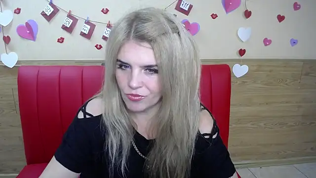 Snapshot of Julya_Barbi chatting on 01-25-25, 06:12 Julya Barbi online show from 01-25-25, 06:12