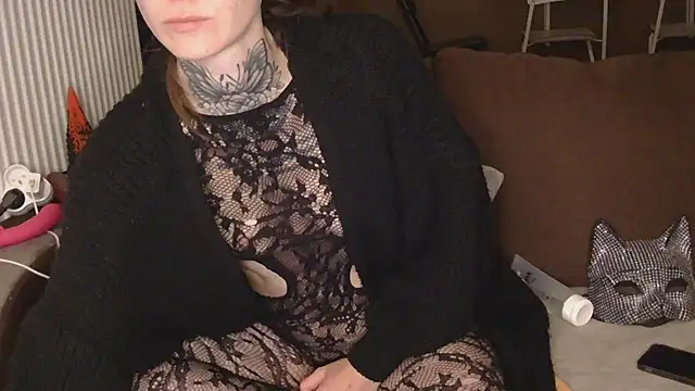 liloucamchaudee online show from 04-14-26, 07:20