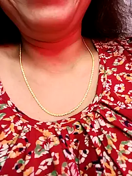 Snapshot of Sneha_gril chatting on 02-10-25, 07:38 Sneha gril online show from 02-10-25, 07:38