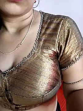 Snapshot of Sneha_gril chatting on 02-24-25, 12:37 Sneha gril online show from 02-24-25, 12:37