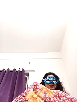 Snapshot of Sneha_gril chatting on 03-08-25, 10:43 Sneha gril online show from 03-08-25, 10:43