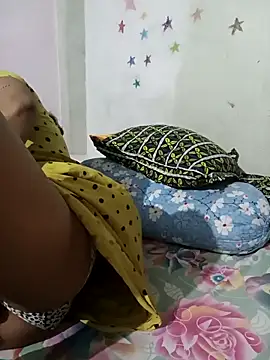 Snapshot of Sneha_gril chatting on 09-11-25, 03:23 Sneha gril online show from 09-11-25, 03:23