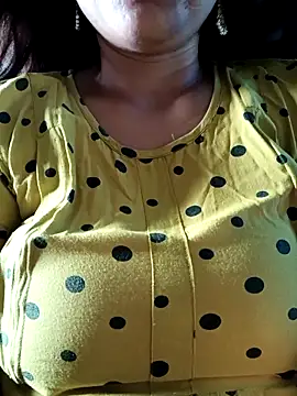 Snapshot of Sneha_gril chatting on 09-26-25, 02:48 Sneha gril online show from 09-26-25, 02:48