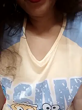 Snapshot of Sneha_gril chatting on 10-11-25, 04:12 Sneha gril online show from 10-11-25, 04:12