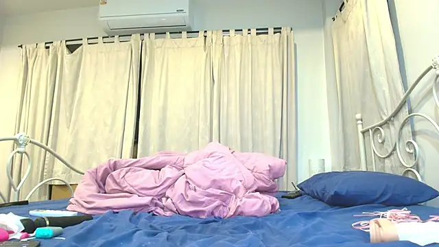 Snapshot of seo_yeon_ chatting on 01-08-25, 04:33 seo yeon online show from 01-08-25, 04:33
