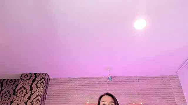 Snapshot of Catalinna_Thompson chatting on 01-28-25, 03:14 Catalinna Thompson online show from 01-28-25, 03:14