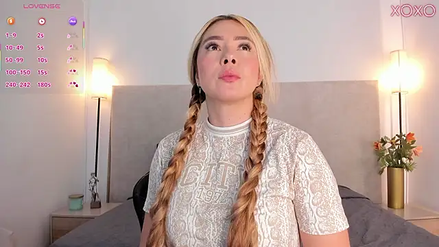 Saori newman online show from 03-30-26, 11:44