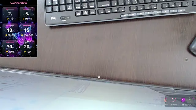 ariana crazzy online show from 01-21-25, 06:45