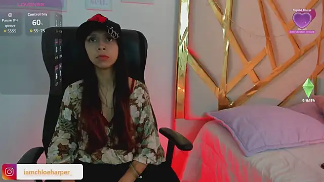 Snapshot of Goddess__Lilith chatting on 10-31-25, 02:23 Goddess Lilith online show from 10-31-25, 02:23