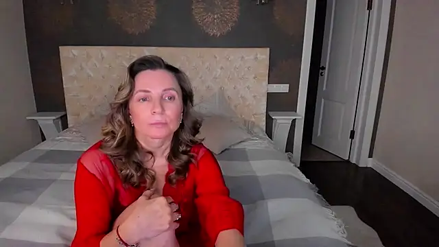 AllisonWilliams online show from 12-15-24, 06:26