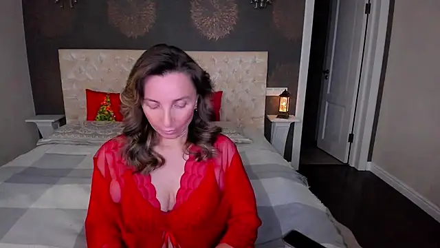 AllisonWilliams online show from 12-24-24, 06:28