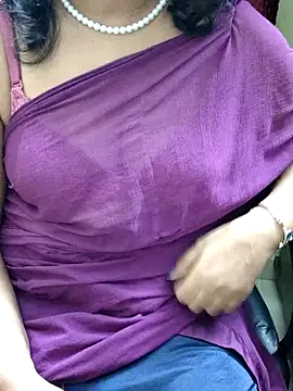 indian anu mallu online show from 03-18-25, 04:37