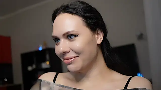 MollyCheiz online show from 12-25-24, 11:42