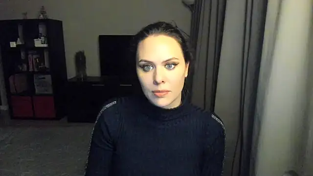 MollyCheiz online show from 01-10-25, 08:15