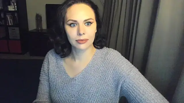 MollyCheiz online show from 03-18-25, 11:20