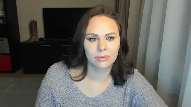 MollyCheiz online show from 11-05-25, 06:08