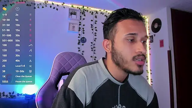 Raf brunette online show from 01-26-25, 11:17