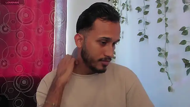 Raf brunette online show from 10-07-25, 11:40